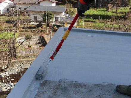 雨虹屋顶防水不仅防水 还耐踩耐磨,耐晒耐冻#防水 #屋顶防水 #东方雨虹 #装修 #修缮