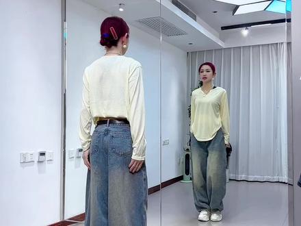 #只为你一笑 背面分解教程来啦✌️#努力让自己发光 #小雅爵士广场舞 #丫头加油 #最潮广场舞