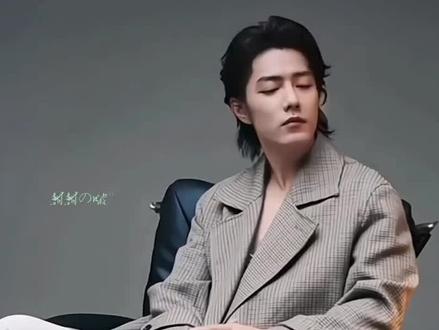 我也想有腿太长的烦恼!!!哈哈哈哈