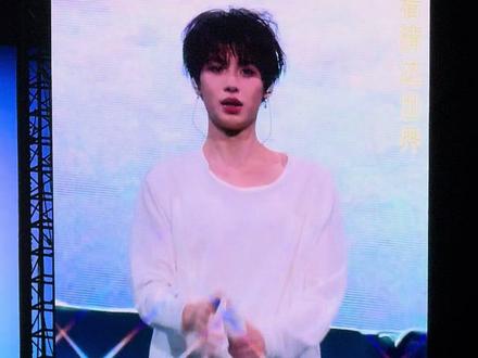 终于见面了#贾想世界演唱会 #黄明昊 #Justin