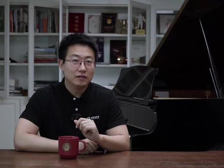 法拉利第一台纯电LUCE,为啥首发就被骂?从外观到动力全解析 #法拉利 #新能源汽车 #汽车知识 #汽车设计 #跑车 @抖音小助手 这一期懂车老王,咱们从外观设计、内饰、动力总成以及国产启发聊起。