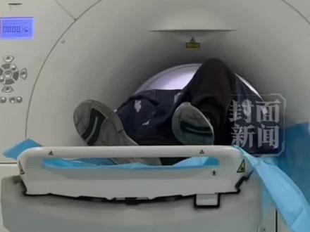 男子被“绑”核磁共振床一整夜,医院致歉。破解核磁舱静音困境,请给封闭空间装个“声音出口”#精选媒体说 #E法同行 #E法同行清朗天府