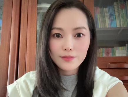 应老师要求录一段励志视频
倒计时34天!是冲刺 是毅力的较量 更是努力的绽放期待愿你在六月书写出最耀眼的青春答卷,加油!#少年 #考上理想的高中 #中考祝福 #卸下重担轻松破局 #考试