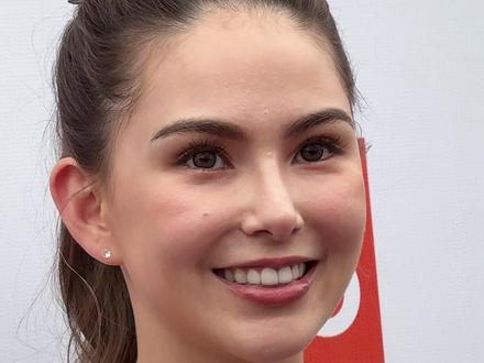 昆凌生视频怼脸状态 30岁#昆凌 这生视频怼脸状态如何