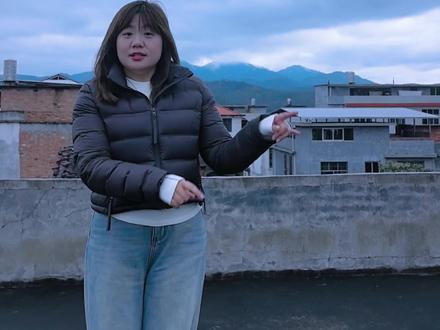 舞蹈视屏里常见的从下而上的变装,一个视频教会你。#变装视频 #拍摄剪辑 #简单易学 #剪映视频制作