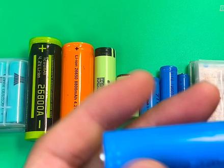 3.7V圆柱体充电锂电池,一不小心就买到虚标严重的烂货26650 #18650锂电池 #移动电源 #锂电池 #18650电池 #26650电池 #手电筒电池