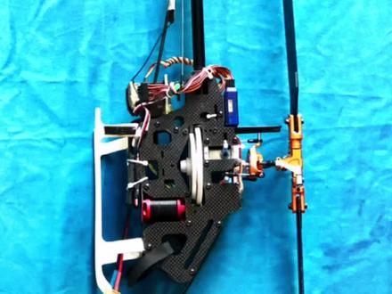 花500元在网上淘到一个遥控飞机,这零件也太多了吧 #遥控飞机