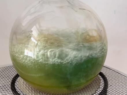 #化学实验 #化学 金与蓝的狂欢,硫酸铜与过氧化氢和酒石酸钾钠反应#实验