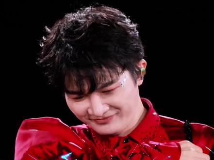 周深倾情献唱2026苏超开幕式 天籁之声 燃动绿茵丨常州队VS南通队
2026.04.11 常州奥体中心#苏超 #周深 #常州 #南通