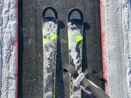 双板坐魔毯真的超级超级累,比滑雪还累!真的是蜀道难,难于上青天!#全民冰雪季 #三亿人上冰雪 #潮流运动笔记 #冰雪2022 #有亿点想滑雪