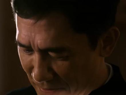 这可能是抖音上,关于孩子戒手机最系统、最专业的一期干货内容 建议直接收藏,反复观看,尤其是家有 6-18 岁孩子的家长。
这期视频你能得到:
✅ 孩子手机成瘾的 3 个核心认知误区,90% 的家长都在踩坑
✅ 越管越上瘾的底层真相,彻底打破治标不治本的死循环
✅ 帮孩子戒手机的 3 个核心层级:即时行为干预、内在动力重构、家庭功能重塑
✅ 错误干预的致命危害,别再亲手把孩子推向手机
✅ 可直接复制的家庭环境重塑方法,让孩子主动放下手机
教育的本质,是一棵树摇动另一棵树,一朵云推动另一朵云。想帮孩子走出手机成瘾,先从改变我们自己的认知和方法开始。
收藏起来,慢慢看,也可以转发给孩子的爸爸 / 妈妈,一起学习。#金牌育言家 #孩子教育 #戒手机 #新手爸妈必看 #育儿干货