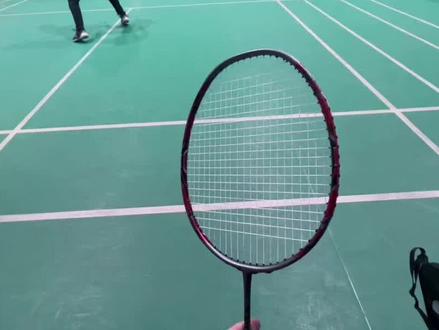 冷门球拍140-尤尼克斯弓11pro,中羽评分8.9属于积怨已久吧,实际上是顶级平衡拍,简单使用后体验非常好,直接被种草,就是价格也确实贵#羽毛球拍 #羽毛球 #运动装备 #羽毛球装备 #羽毛球拍推荐