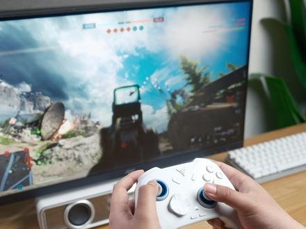 想要在百元价位找到全能手柄。#飞智冰原狼 4就是不错的选择#飞智 #手柄 #游戏手柄