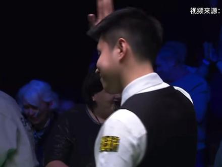 2026斯诺克球员锦标赛决赛,赵心童10:7战胜希金斯,夺得冠军,这是赵心童第五个排名赛冠军!#赵心童 #希金斯 #斯诺克 #斯诺克球员锦标赛