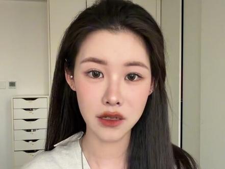 细软塌发质怎样选择妆容? 根据发质选择妆容之细软塌发质,选择韩式水光肌妆容#细软塌 #发质 #妆容分享 #化妆分享#姜乘澜