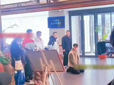 跑男删减片段杀疯,白鹿落选伴娘真相首度公开 #白鹿 #奔跑吧 #跑男 #沈羽洁 #范丞丞