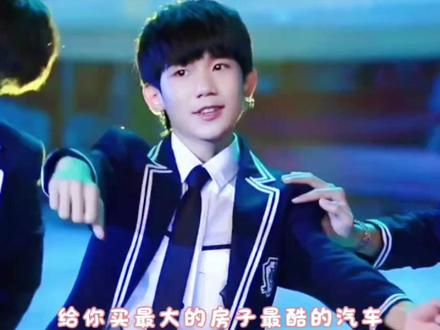 送人东西这个小众赛道也是被你们闯进来了!#海来阿木 #乌兰图雅#小苹果 #王源#娱乐