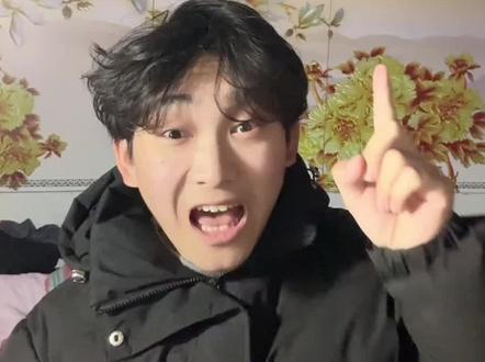 我觉得这很神圣啊 #搞笑 #创作灵感 @DOU+小助手