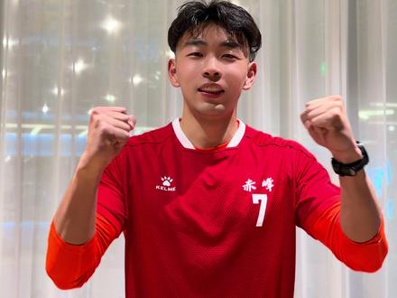 #足球 #蒙超联赛 #赤峰队 #王闵捷
2026年蒙超联赛,我们赤峰见!