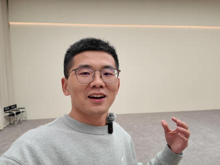 听说这是今年车圈最强8系? 智己LS8静态体验以及线控转向详解 #智己LS8 #智己汽车 #懂车帝抖音汽车种草内容创作大赛