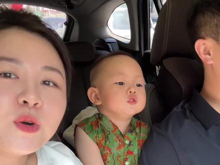 奔驰正式告别!喜提华境S,先验车再付款太香了 你们买车是先交钱还是先验车?
我这次先验车再签合同,自由度直接拉满,顺利拿下新车。
后续慢慢实测各类车载配件,好坏全部实话实说。
#真实生活分享计划 #华境s #满满的仪式感 #家用电车