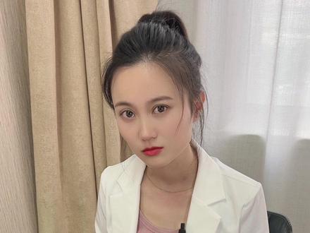 #金融常识 #专业的事交给专业的人 #同城发现 #信用卡 明明一张卡为什么显示五六个账户?!
