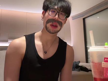 还好主播是男的#真情流露 #段子 #魅男