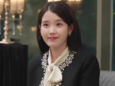 谁懂成尚周这种别扭又极致的护妹感#21世纪大君夫人 #成熙周 #iu #兄妹#哥嫂