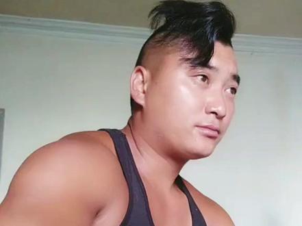网络人物志第80期——曾经的王 #曾经的王 #king #人物志 #抽象