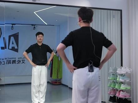 《目瑙纵歌》0.8倍练习 #目瑙纵歌 #广场舞 #艾伦舞蹈教学