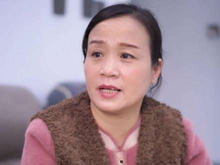 雪中送炭暖人心,雨后送伞比草轻 #婆媳 #家庭 #剧情 @家有逗逗