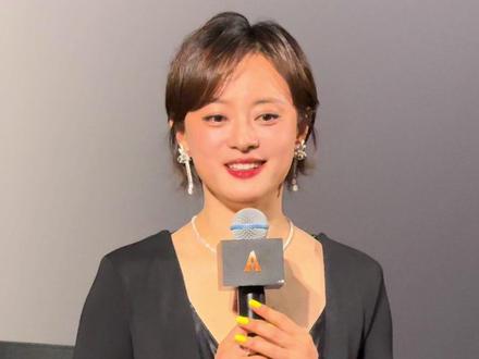 #阿凡达3中国首映礼 《阿凡达3》中邓超、孙俪二度联袂,为“杰克·萨利”与“奈蒂莉”配音,演绎传奇夫妻的爱与责任!首映礼上,孙俪介绍角色时一旁的邓超慌了……#孙俪邓超 #阿凡达