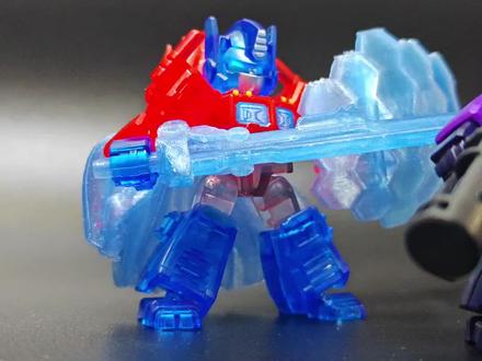 装甲隐藏倾天柱?!
#布鲁可积木人#变形金刚#擎天柱#潮玩#青年创作者成长计划