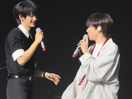 刘彰已经变成大人模样 小精灵也还是个男孩哈哈哈哈哈
@小精灵 @AK刘彰(5.20心口不一发布)
#小精灵real #刘彰 #ak刘彰 #说唱新世代