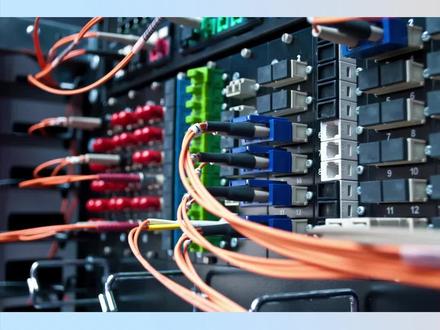 做弱电工程,光纤布线系统中,光纤的分类介绍。#综合布线 #安防监控 #通信 #网络 #菲尼特光纤