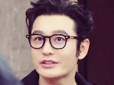 如果你也喜欢看爆闪团/. #宇宙闪烁请注意 #综艺安利 #黄晓明于洋黄子韬 #王鹤棣邵子恒刘耀文