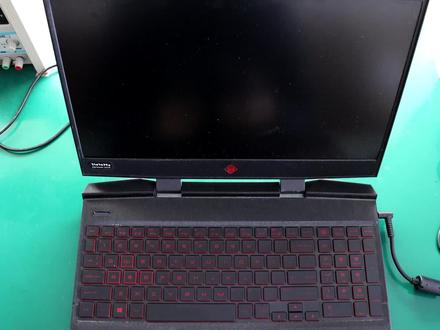 HP笔记本,开机到windows图标,转2下就蓝屏死机重启,这期来看看 #笔记本维修 #电脑 #芯片级维修