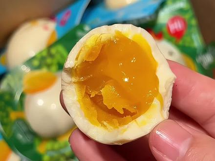 到底是谁研究的青花椒味溏心蛋!一口爆汁不腥不腻!真的超级好吃!#青花椒溏心蛋 #溏心蛋 #鸡蛋 #好吃到爆