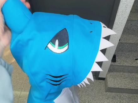 干嘛拎我帽子-全员都有!!! 看到最后有惊喜嗷~
(既然谁的版本都有申请~那就满足所有人!全员都拍啦)
#AHOF #干嘛拎我帽子 #notcuteanymore #illit