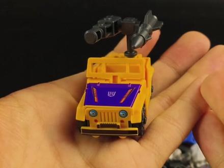 不是哥们?载具诈骗也可以改装甲隐藏??
#布鲁可积木人#布鲁可积木人自改#布鲁可积木人改造#布鲁可变形金刚#布鲁可变形金刚星辰版