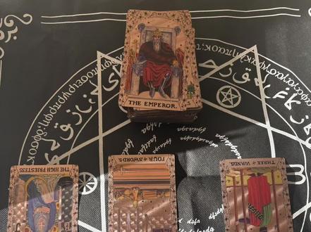 依旧是投稿 唉 感觉算的不准 真的压力山大 算的不准大家也不要骂我 真的遭不住😭当个同人文看吧#奇文