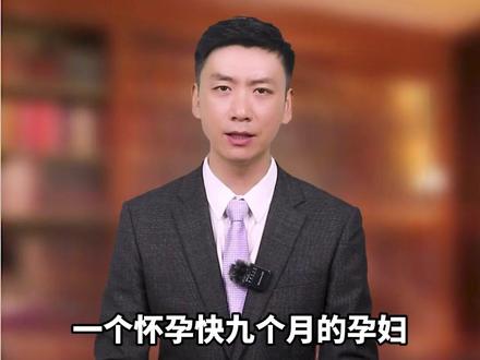 一个怀孕快九个月的孕妇与一名黑衣男子发生口角,但接下来男子的做法令人愤恨 Ψ37OC