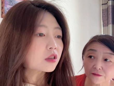 妈妈学会豆包后的第一件事…#一本正经飚方言 #回家第一件事是教爸妈用豆包 #内容过于真实 #豆包ai