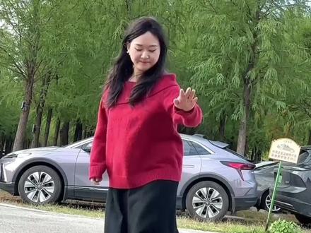 洋相要一群人出才有意思#巴黎世家#走秀