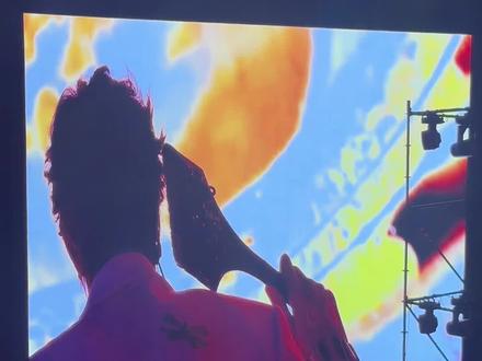 这个大舌头舞台可太好看了!!! #陈浚铭 #左奇函