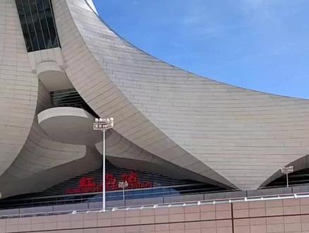 请叫我们河套不夜城,不能再给红岛免费宣传了#旅行推荐官 #不夜城 #红岛火车站