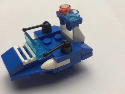 #积木 #乐高 #动手动脑
乐高城市警察系列之——巡逻艇