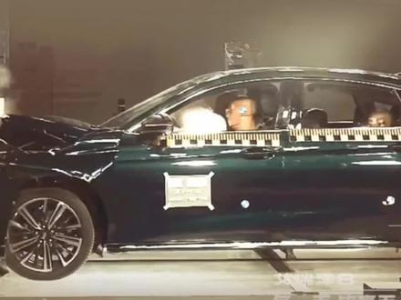 #10万级家轿拆解对比
奇瑞五星标准设计
安全方面,你可以永远相信奇瑞。
#抖音汽车人共创计划 #懂车帝大爆炸 #带你懂车