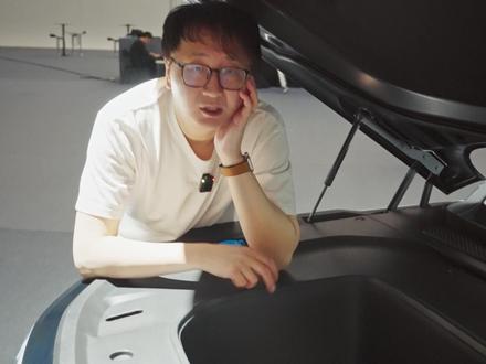 把小鹏X9的第三排座椅放到SUV上是什么体验? #小鹏GX首发评测评测
#新科技旗舰小鹏GX今晚预售