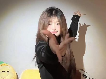 30秒学会,和姐妹一起拍 #好看简单的舞蹈 #弥渡山歌舞蹈挑战 #舞蹈教学 #一学就会系列 #过个抖音新轻年